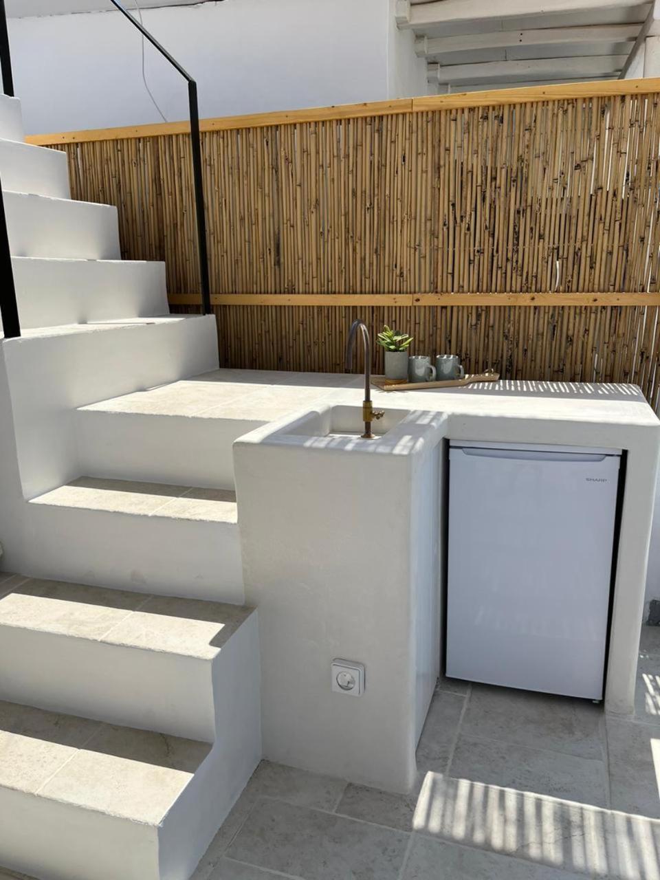 Aniko Suites White Alley Mykonos Town Exterior foto
